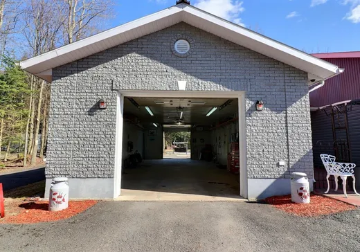 Fermette à vendre - 1322Z Rue Bluteau, Wickham, J0C 1S0