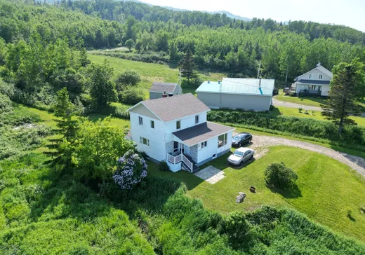 Maison à vendre - 904 Route 132, L'Anse-Pleureuse, G0E 1G0