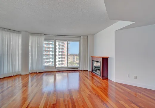 Condo à vendre - 8120 Boul. St-Laurent, Greenfield Park, J4X 2P2