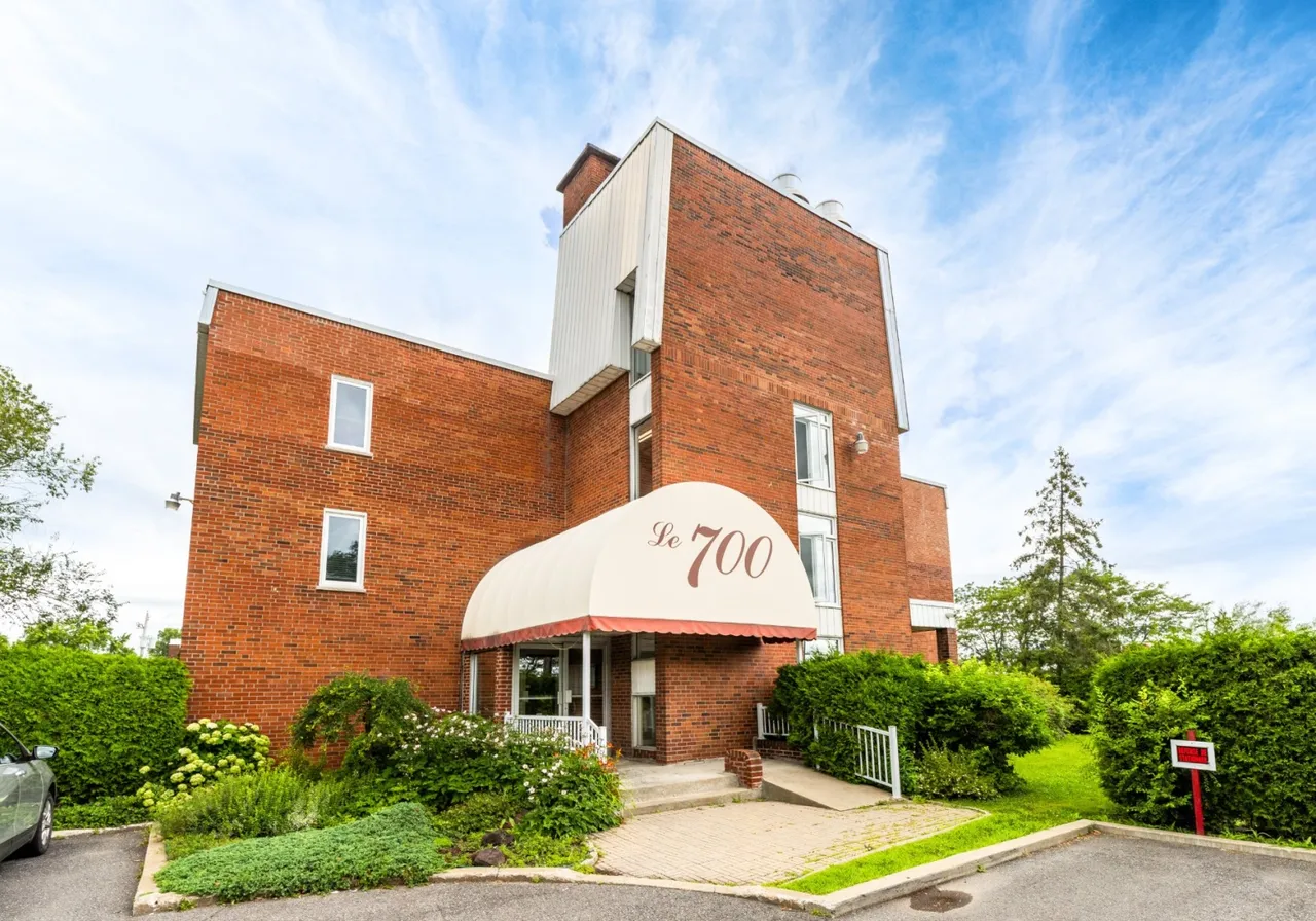 Condo à vendre - 700 Boul. De Montarville, Boucherville, J4B 1Z5