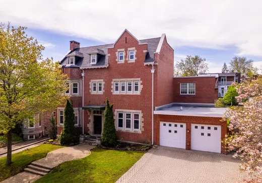 Two or more stories for sale - 482 Av. Roslyn, Westmount, H3Y2T5