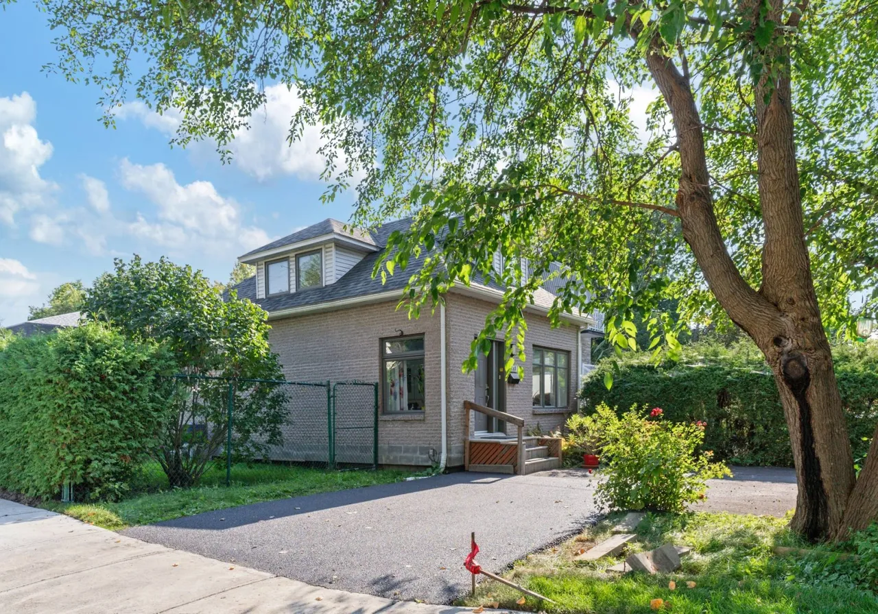 Maison à vendre - 11140 Boul. Gouin E., Rivière des Prairies, H1C 1B4