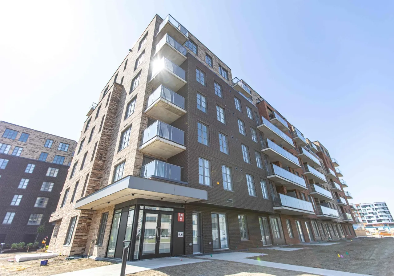 Condo for sale - 5250 Boul. Henri-Bourassa O., Saint-Laurent, H4R 0S8