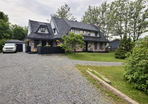 Maison à étages à vendre - 792 Rue de la Rive, Sept-Îles, G4R0C6