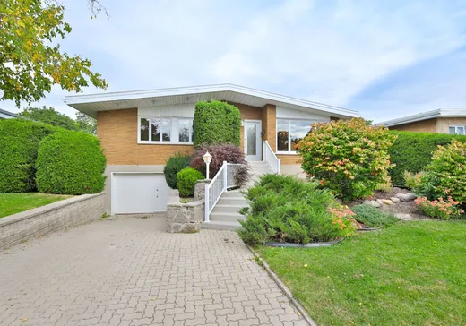 Bungalow à vendre - 1525 Rue Moore, Laval, H7S1C8