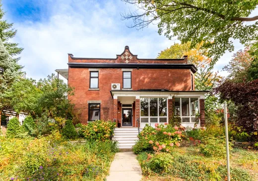 Two or more stories for sale - 307 Av. Roslyn, Westmount, H3Z2L7