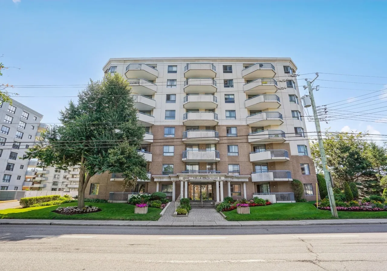 Condo à vendre - 2800 Boul. de la Côte-Vertu, Saint-Laurent, H4R 2M5