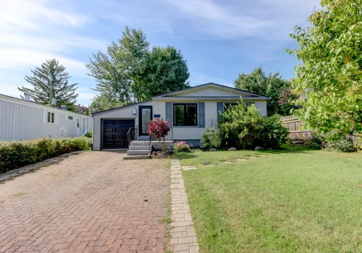 Bungalow for sale - 1280 Rue Dufrost, Saint-Bruno-de-Montarville, J3V4K2