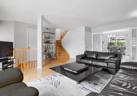 Maison à vendre - 426 Rue de Cambridge, Laval, H7K 3M9