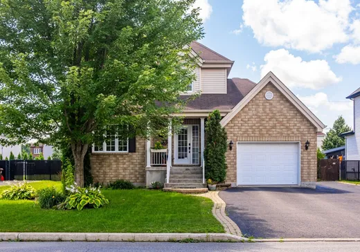 Maison à étages à vendre - 46 Rue Joseph-Bepka, Blainville, J7C0G2