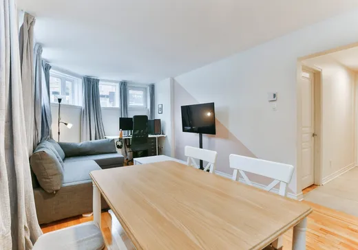 Condo à vendre - 8084 Rue St-Hubert, Villeray/St-Michel/Parc-Extension, H2R 2P3