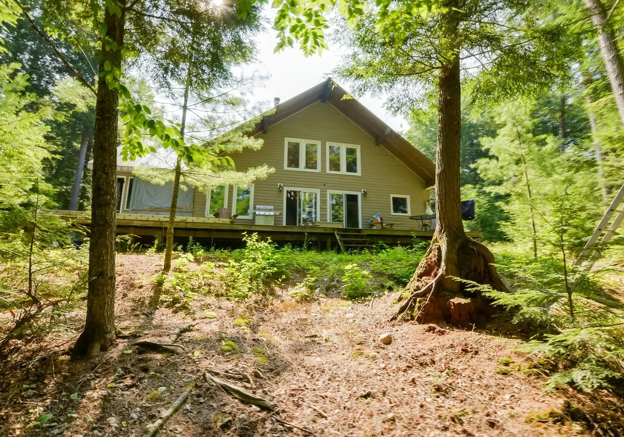 Maison à vendre - 239 Ch. du Petit-Lac-Cayamant, Otter Lake, J0X 2P0