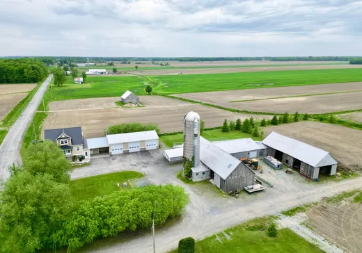 Fermette à vendre - 609Z Grand rg des Sorel, Saint-Guillaume, J0C 1L0