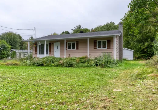 Maison à vendre - 12245 Boul. des Forges, Trois-Rivières, G9A 5E1