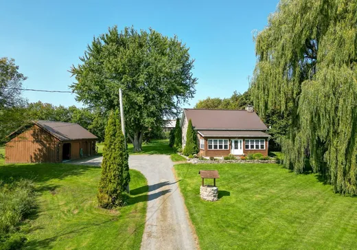 Maison à vendre - 267 Route 221 S., Saint-Jean-sur-Richelieu, J0J 1J0