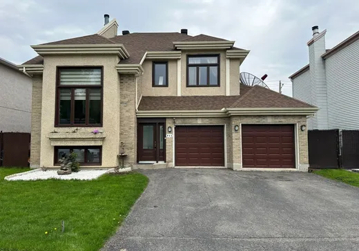 Maison à étages à vendre - 865 Rue Joseph-Tassé, Ste-Dorothee, H7X3L3