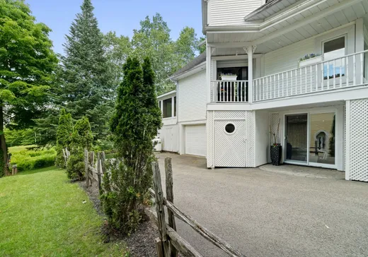 Chalet à vendre - 1784 Place du Golf-de-Mont-Gabriel, Sainte-Adèle, J8B 2K1