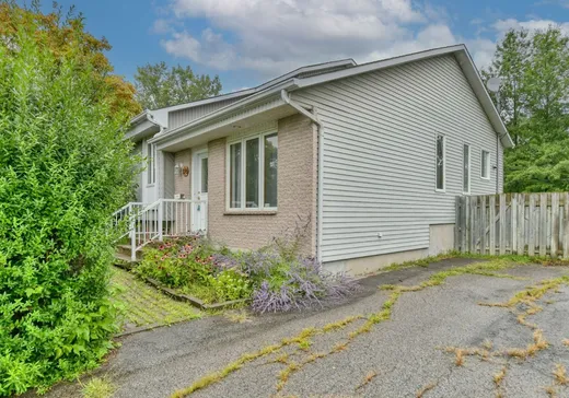 Bungalow à vendre - 170 Rue de Valcourt, Blainville, J7B1H3