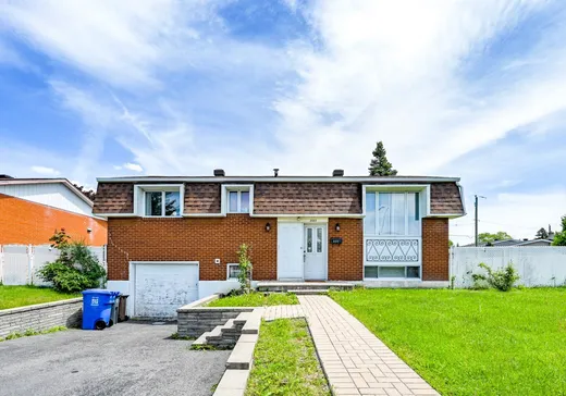 Bungalow à vendre - 6085 Rue Page, Brossard, J4W1K4