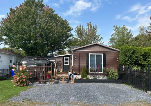 Mobile Home for sale - 240 Ch. de la Grande-Ligne, Saint-Paul-d'Abbotsford, J0E1A0