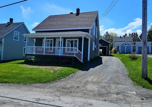 Un étage et demi à vendre - 103 Rue Harvey, Rimouski, G0K1M0