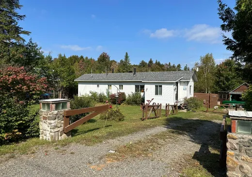 Bungalow à vendre - 129 Ch. Braemar, Gore, J0V1K0