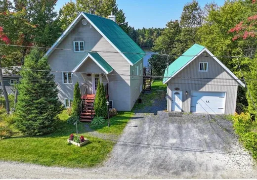 Un étage et demi à vendre - 275 Rue du Bouvreuil, Repentigny, J0B2P0