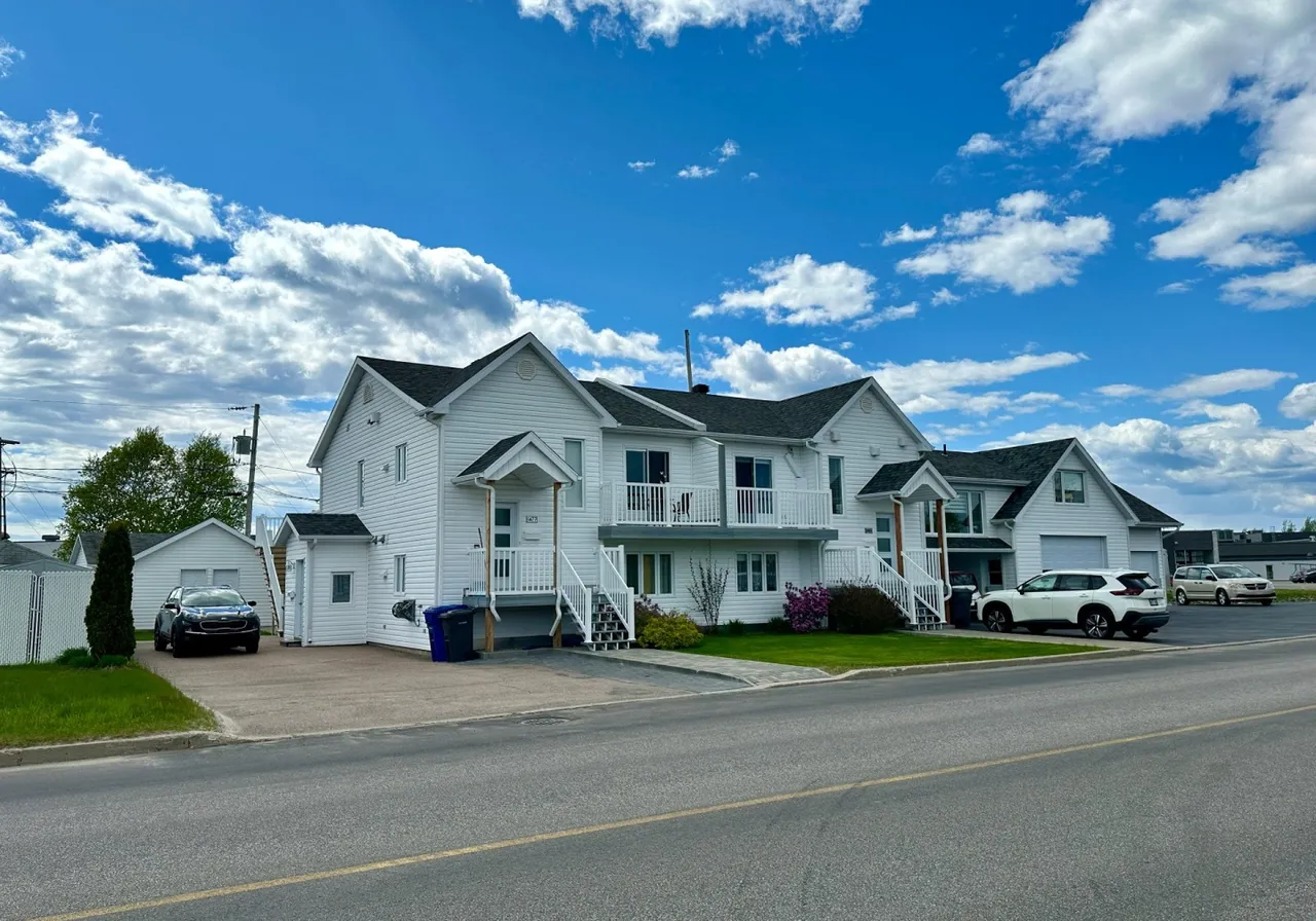 Maison à vendre - 1473 - 1487 Rue de Bretagne, Baie-Comeau, G5C 3V7