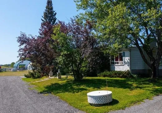 Fermette à vendre - 1282Z Route 395 N., Amos, J9T 3A1