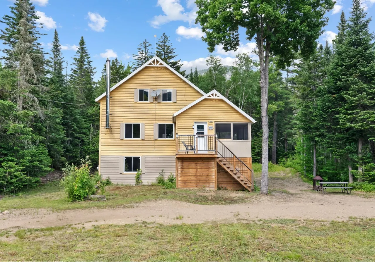 Chalet à vendre - 2028 Av. des Écorces, St-Raymond, G3L 3G3