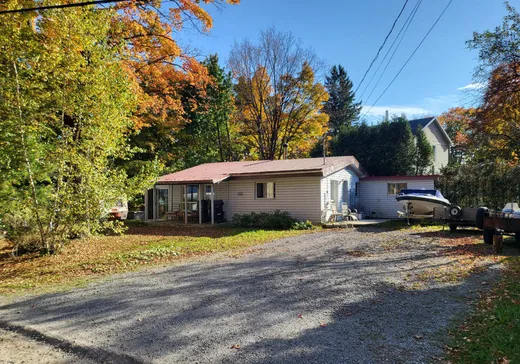 Two or more stories for sale - 2032 23e Avenue, Saint-Augustin-de-Desmaures, G3A1W7