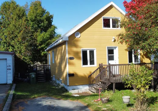 Maison à vendre - 245 12e Rue, Amos, J9P 3G9