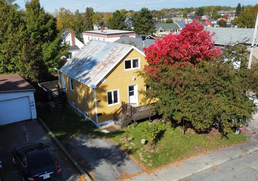 Maison à vendre - 245 12e Rue, Amos, J9P 3G9
