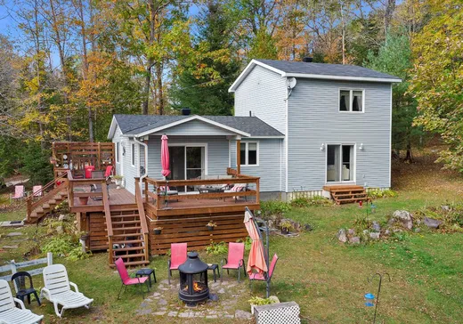 House for sale - 91 Ch. du Lac-à-l'Île, Gracefield, J0X 1W0