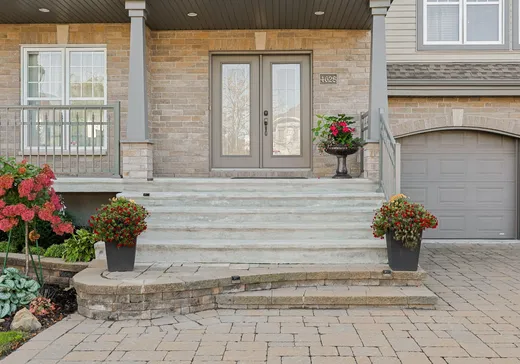 Maison à vendre - 4628 Rue Raymond-Lévesque, Boisbriand, J7H 0C9