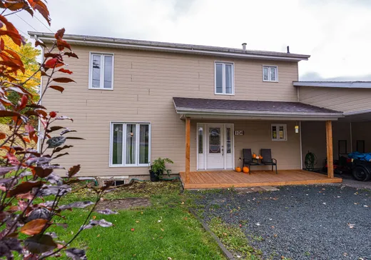 Maison à étages à vendre - 104 Rue D'Anjou, Causapscal, G0J1J0