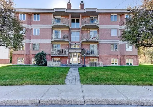 Condo à vendre - 700 Rue Bélanger, Saint-Jérôme, J7Z 1A5
