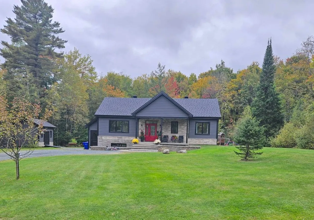 Maison à vendre - 202 Ch. Brown, Pointe-Claire (Île de Montréal), J0B 2H0
