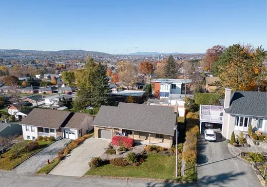 Maison à vendre - 143 Rue Hocquart, Sherbrooke, J1G 3B7