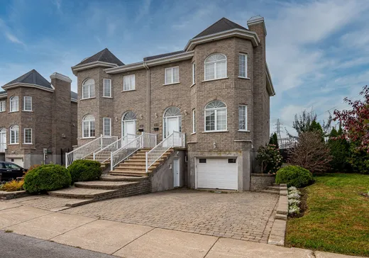 Maison à étages à vendre - 5040 Rue Léo-Ouellet, Montréal (Saint-Léonard), H1R3Z1