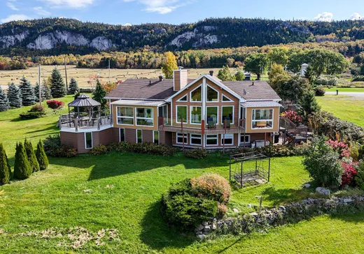 Maison à étages à vendre - 279-281 Route 132 O., St-Andre-De-Kamouraska, G0L2H0