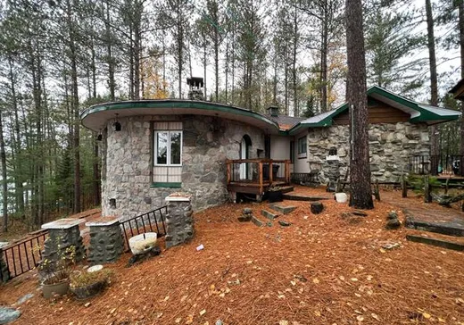 Bungalow for sale - 6810 Ch. du Lac-Lanthier E., Rivière-Rouge, J0T1T0