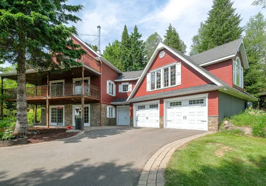 Two or more stories for sale - 148 Rue Beaumont, Val des Sources, J1T3M7