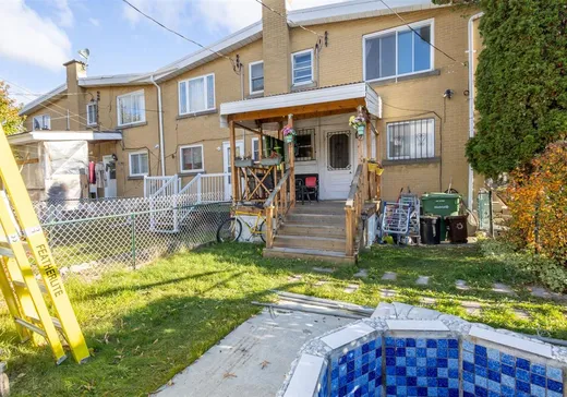 Maison à étages à vendre - 11564 Rue des Narcisses, Montréal (Saint-Léonard), H1G4P5