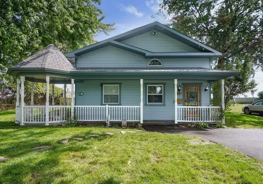 Maison à vendre - 102-104 62e Avenue, Pointe-Calumet, J0N 1G3