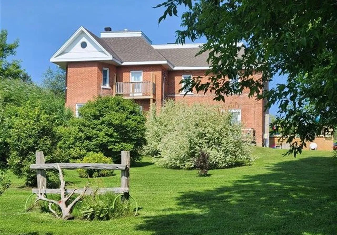 Hobby Farm for sale - 40Z Ch. des Outaouais, Ile Du Grand-Calumet, J0X 1J0