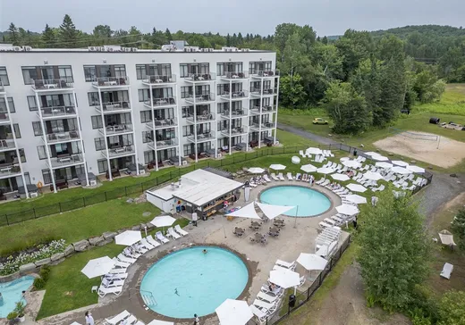 Loft à vendre - 43 Ch. Fridolin-Simard, Ste-Marguerite-Esterel, J0T 1E0