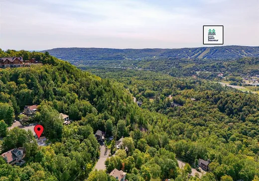 Maison à vendre - 261 Place des Hauteurs, Saint-Sauveur, J0R 1K0