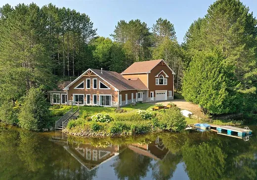 Bungalow à vendre - 275 Ch. Jos-Millette, Val Morin, J0T2T0