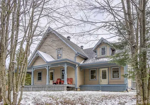 Maison à étages à vendre - 386 Mtée Desjardins, Lac Superieur, J0T1J0